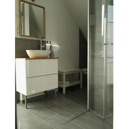 Moderne Mit Sauna & Terrasse *