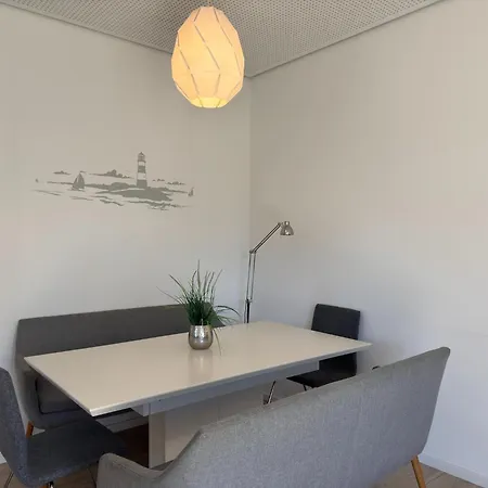 Moderne Mit Sauna & Terrasse * Burhave
