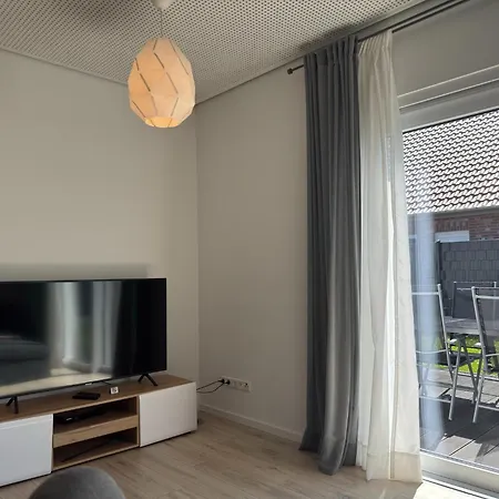 Moderne Mit Sauna & Terrasse * Burhave