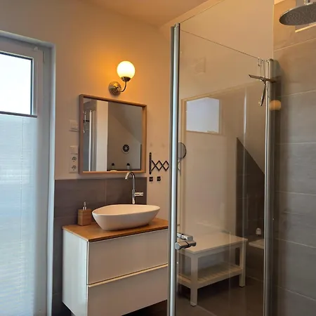Moderne Mit Sauna & Terrasse Apartamento *