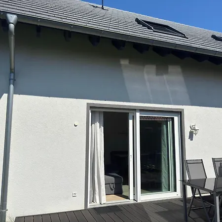 Moderne Mit Sauna & Terrasse *