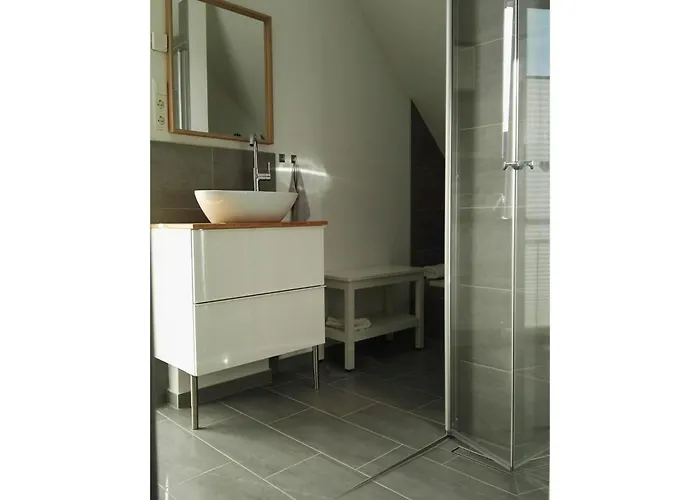 Moderne Mit Sauna & Terrasse *